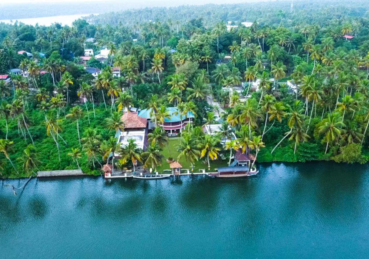 Paravūr Voye Homes Majestic Retreat Resort Varkala المظهر الخارجي الصورة